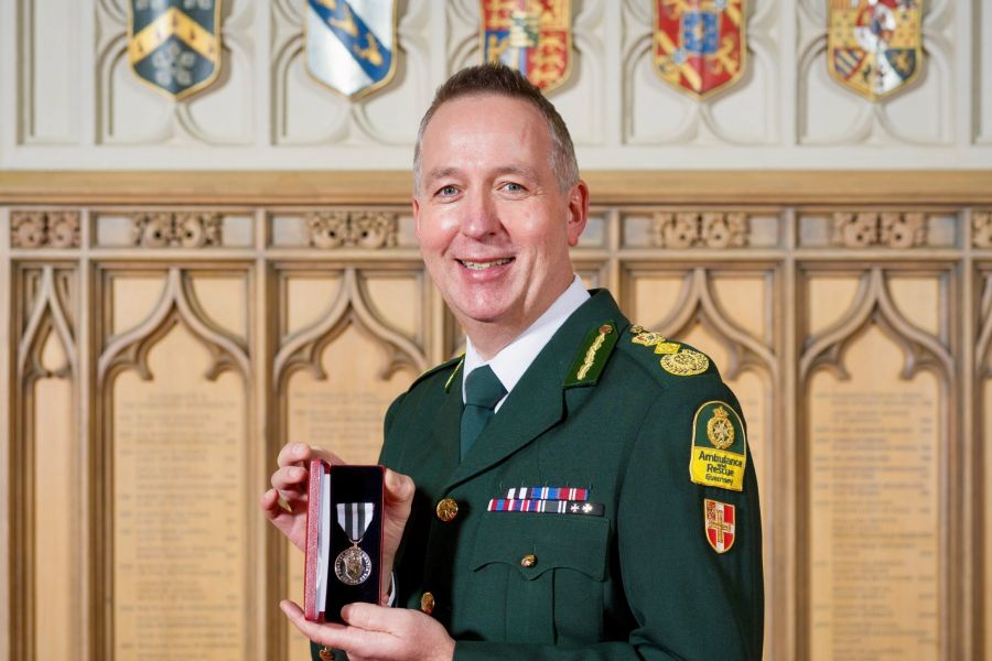 001224 Mark Mapp Kings Ambulance Medal Kam Official Photo 1 Scaled E1737717543222